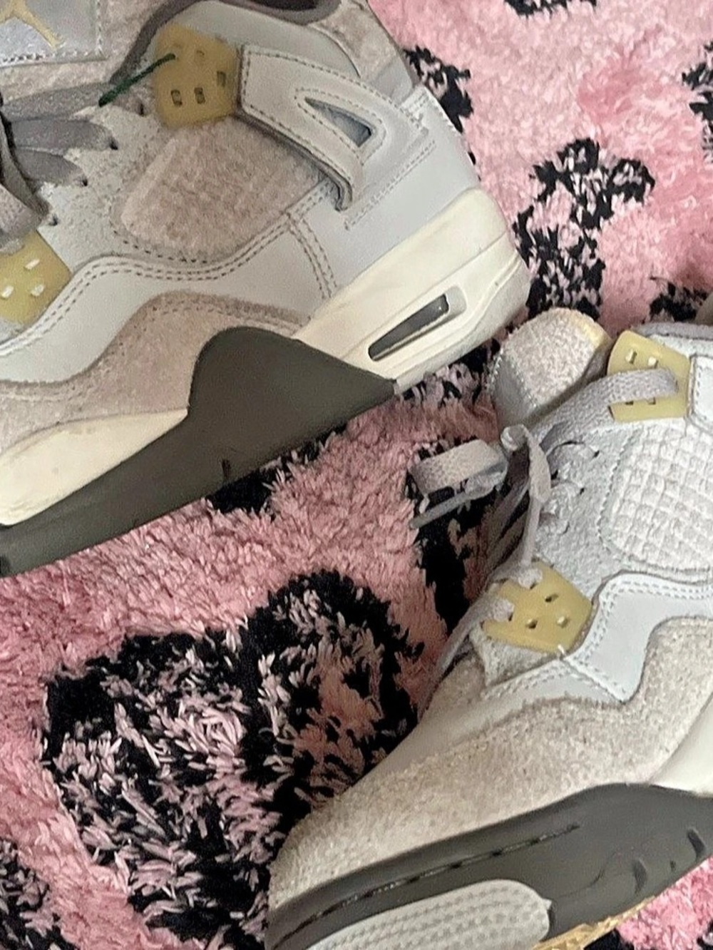 Jordan Air Jordan 4 Retro SE Craft "Photon Dust" Sneakers